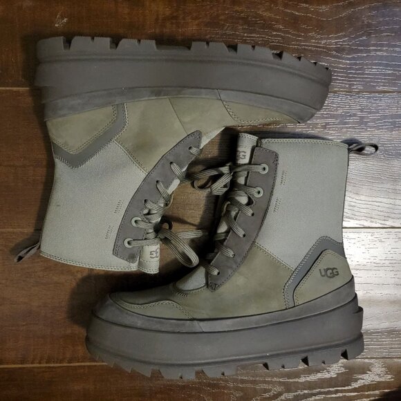 NEW UGG The UGG Lug Boots Womens 7.5 Moss Green Outdoors Rugged Chunky Grunge - Picture 4 of 9